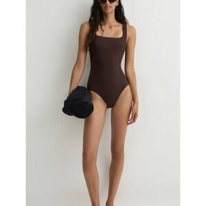 Bondi Born Mackinley One-Piece Swimsuit Mocha Brown Size XL NWT Sculpteur Fabric